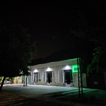Hostel Horgos Centar المظهر الخارجي الصورة